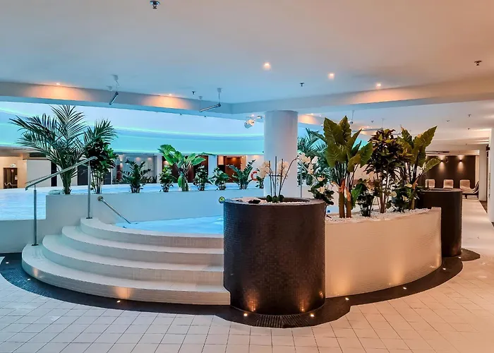 Lejlighed Ans Hanza Tower No 533 - Swimming Pool, Sauna, Jacuzzi, Viewing Terrace *